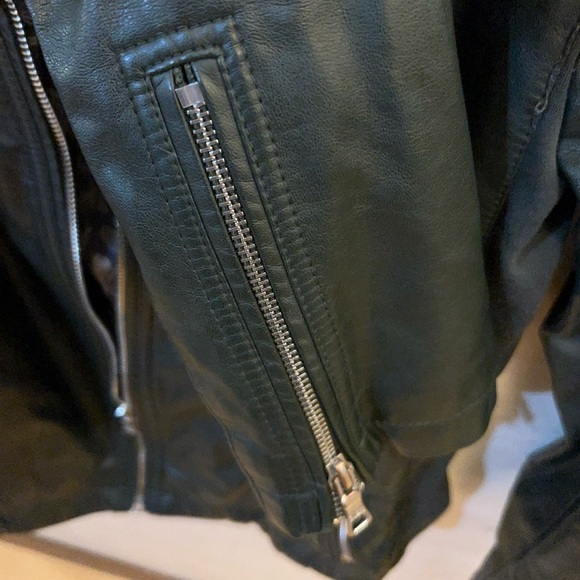 GUESS Women's Faux-Leather Moto Dark Green  Jacket - Picture 8 of 16